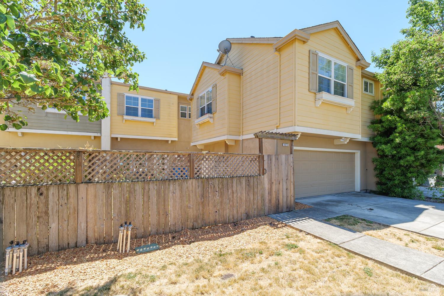 4073 Louis Krohn Drive