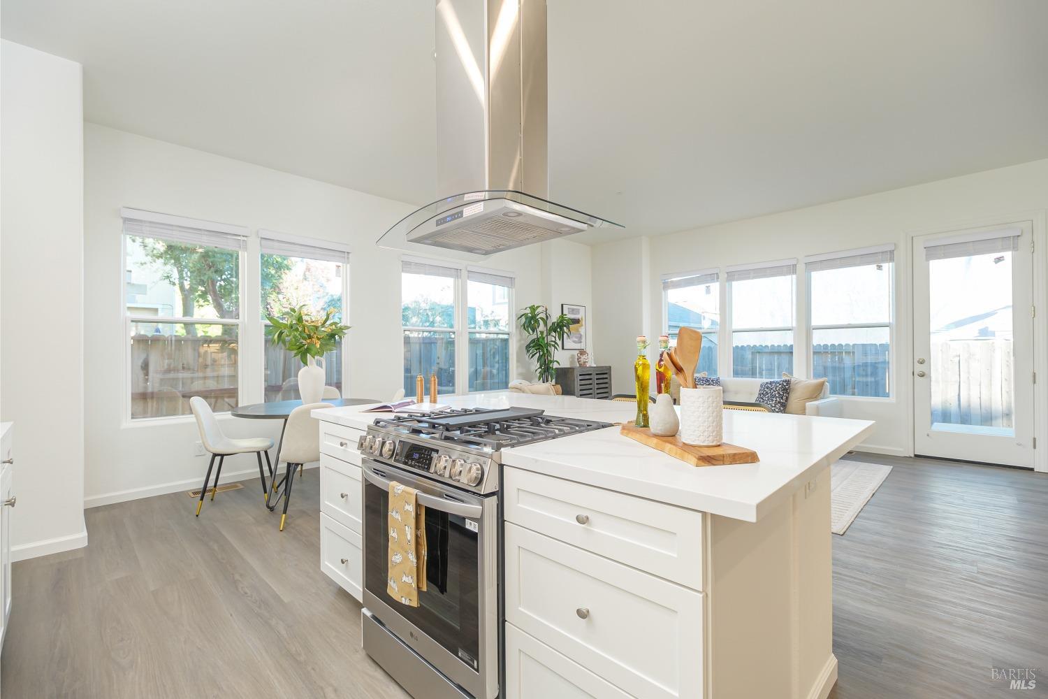 3851 Louis Krohn Drive