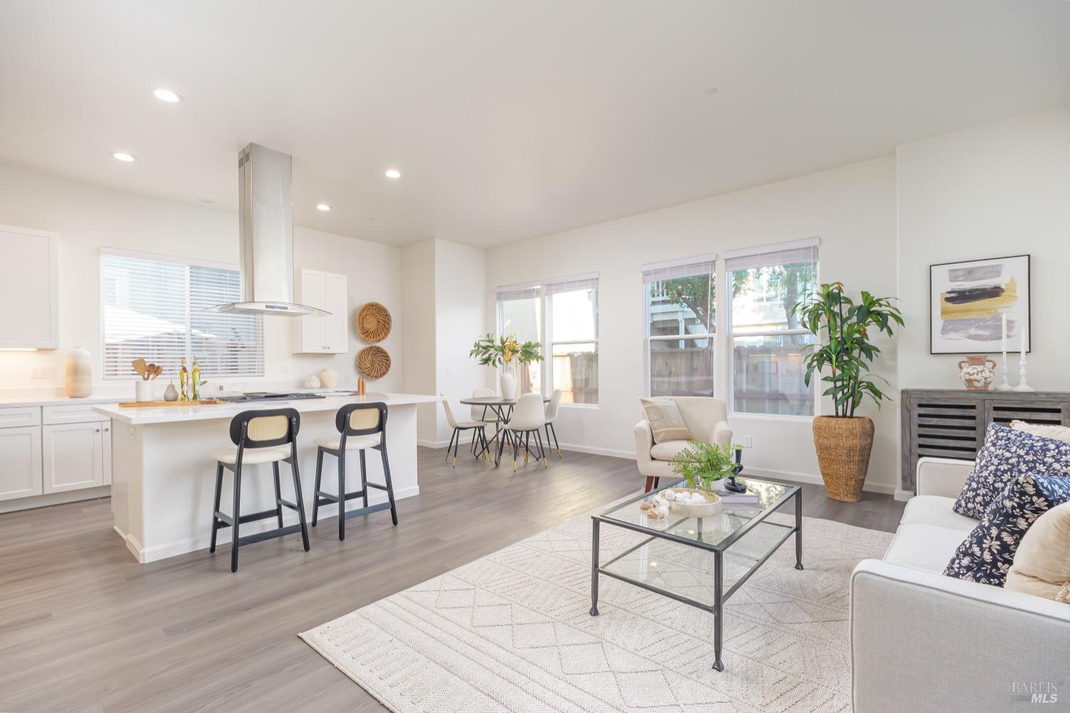 3851 Louis Krohn Drive