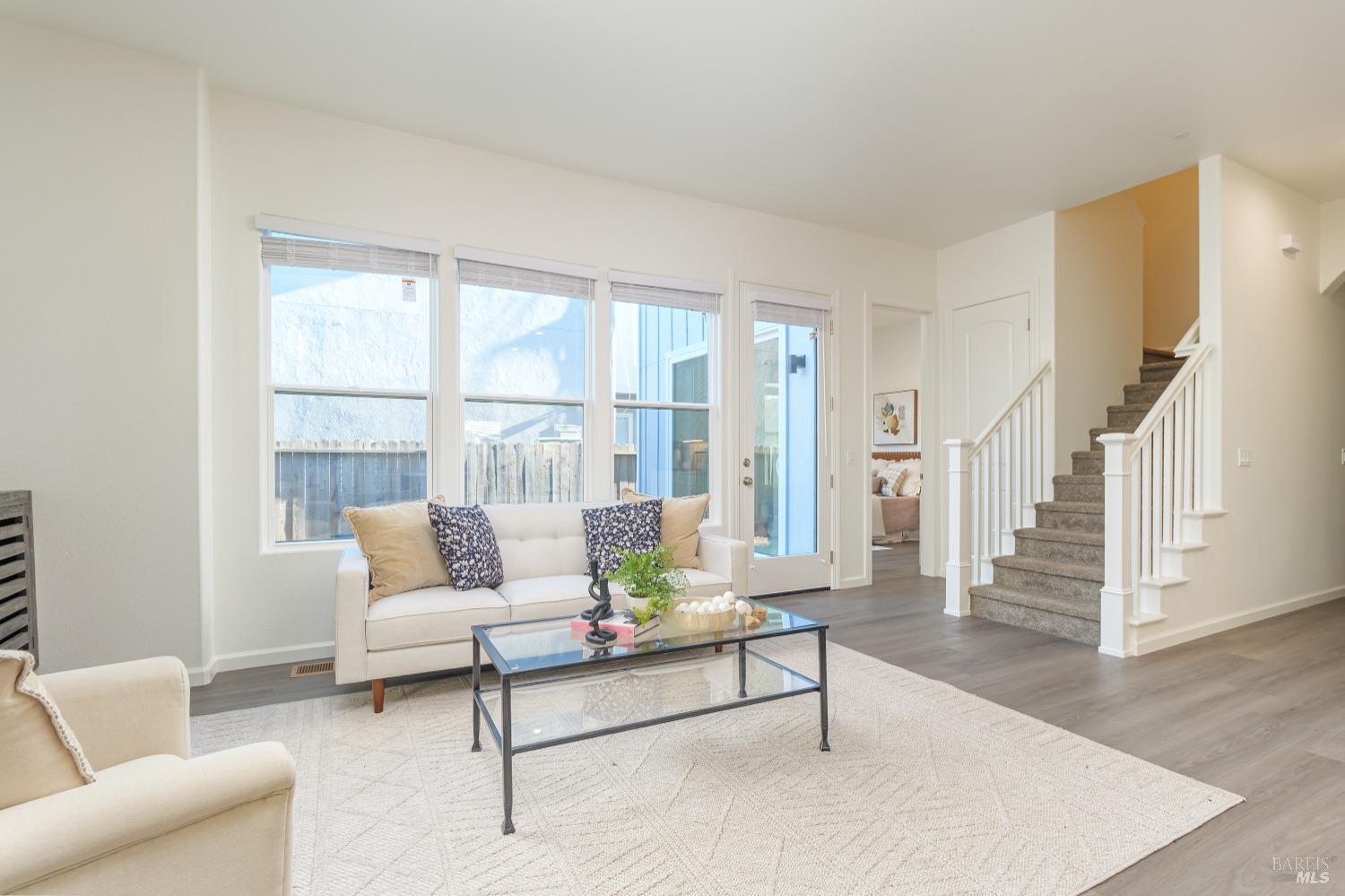 3851 Louis Krohn Drive