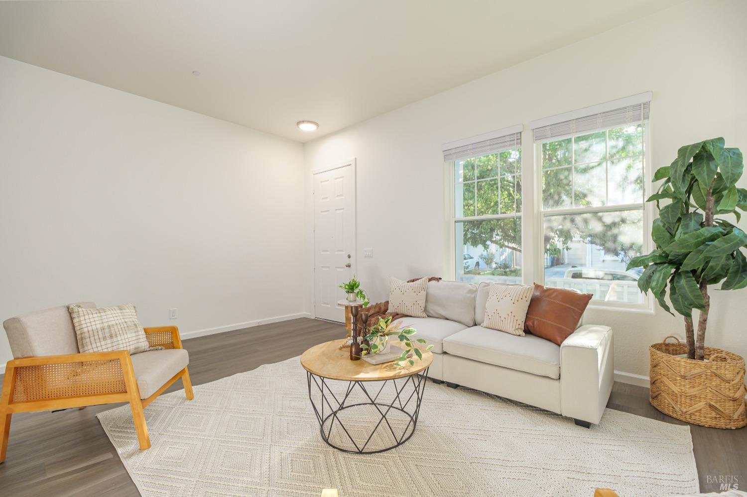 3851 Louis Krohn Drive