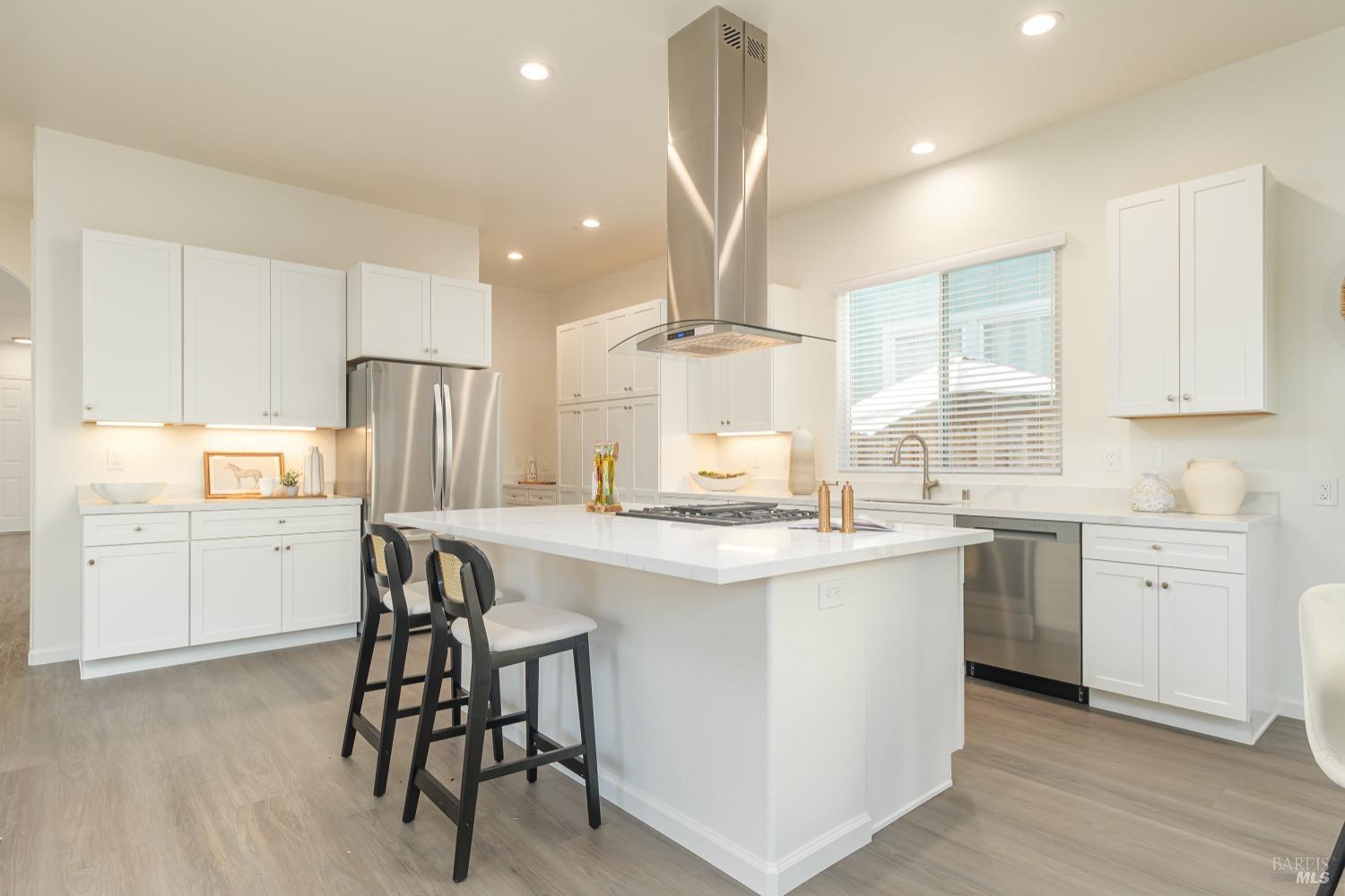 3851 Louis Krohn Drive