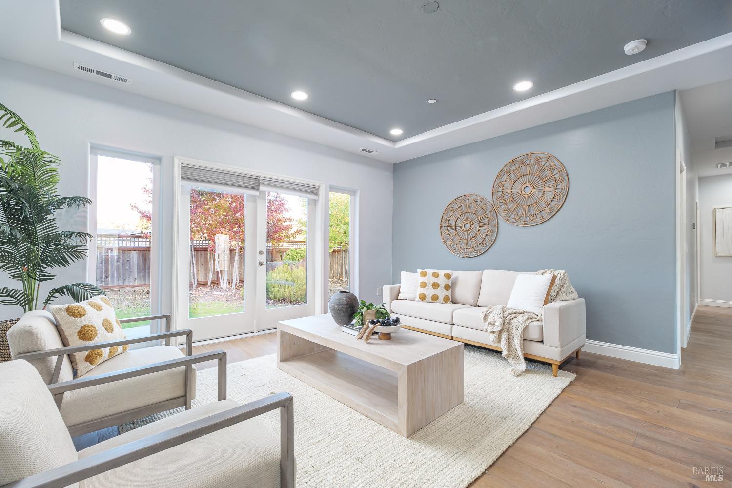 3521 Sleepy Hollow Drive