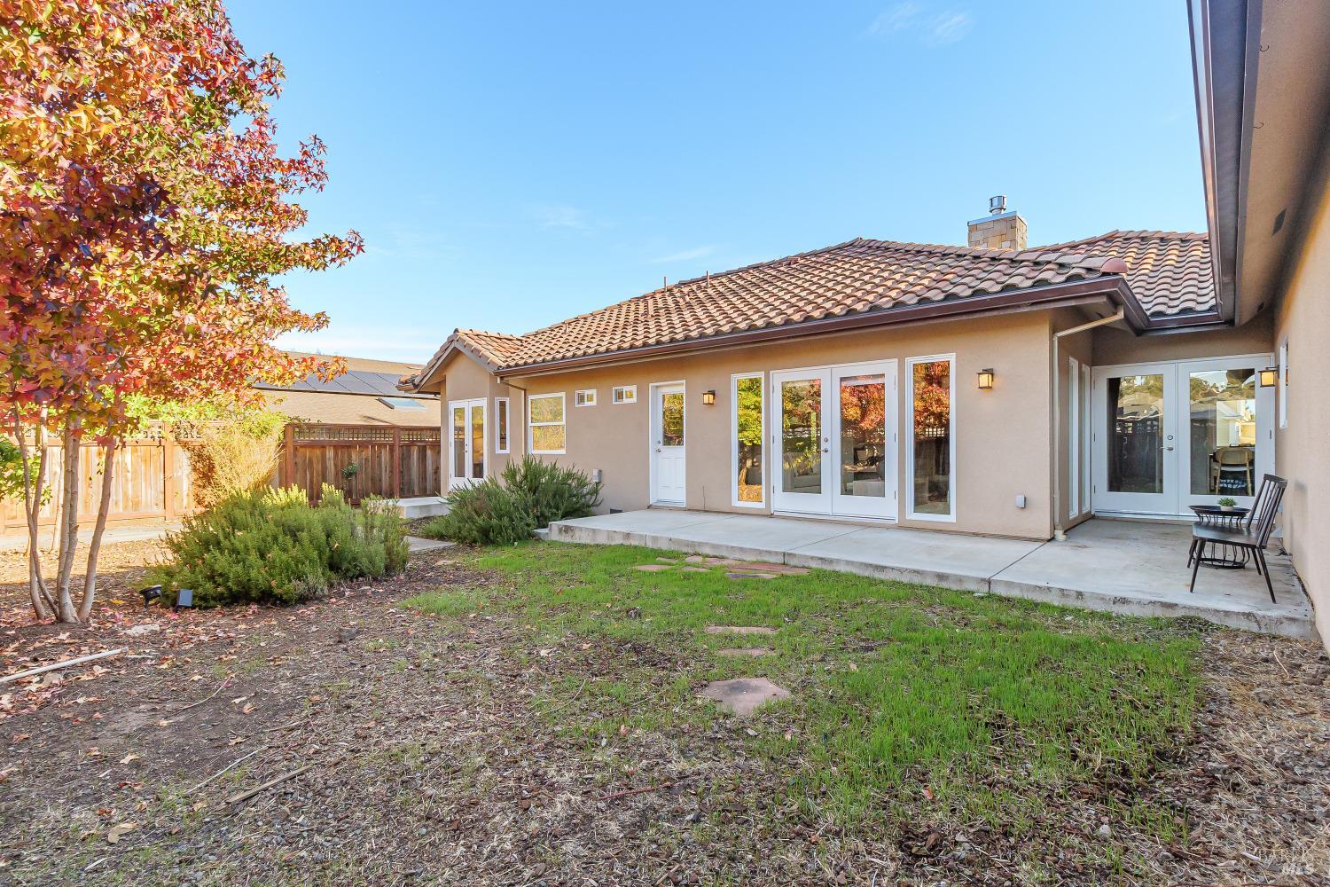 3521 Sleepy Hollow Drive