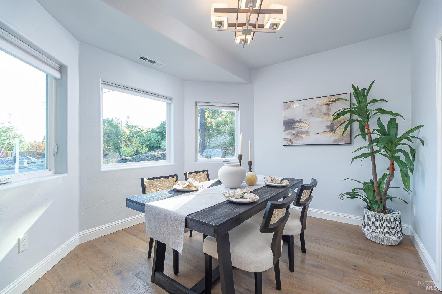 3521 Sleepy Hollow Drive