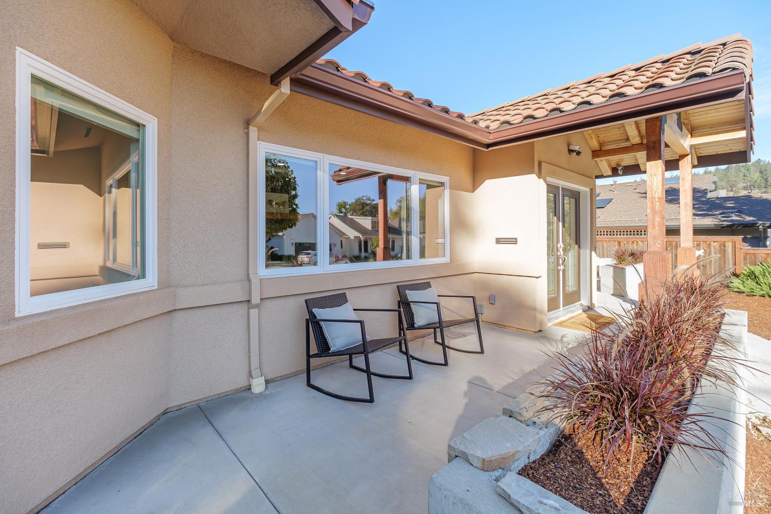 3521 Sleepy Hollow Drive