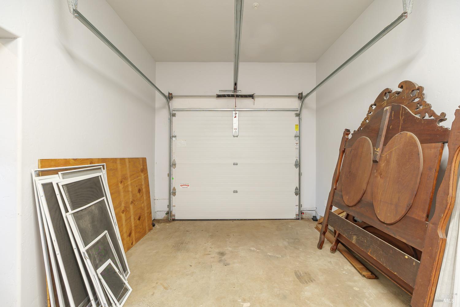 3521 Sleepy Hollow Drive