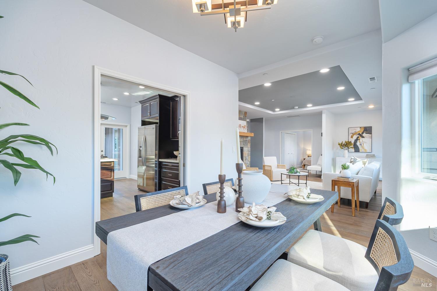 3521 Sleepy Hollow Drive