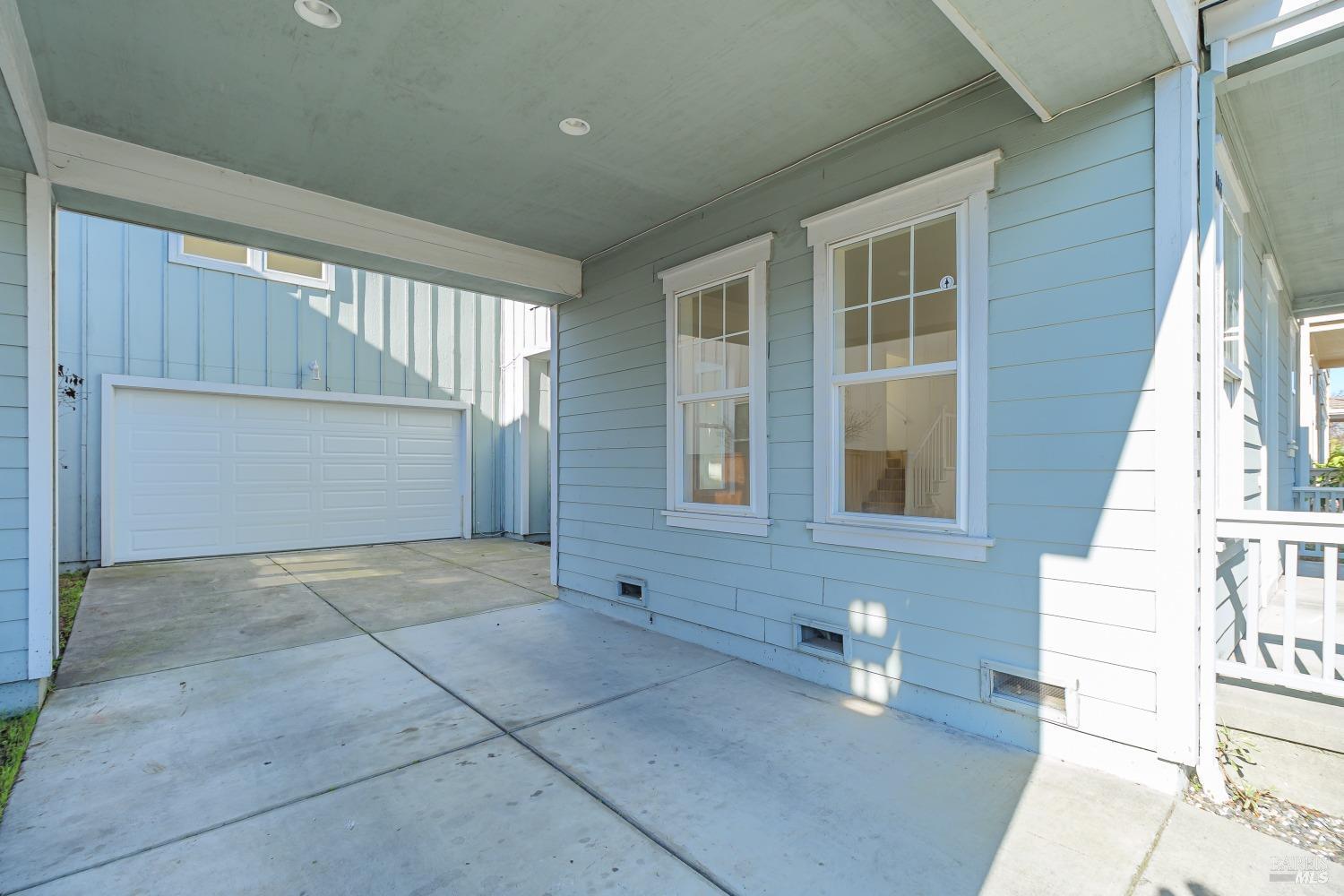 3864 Louis Krohn Drive