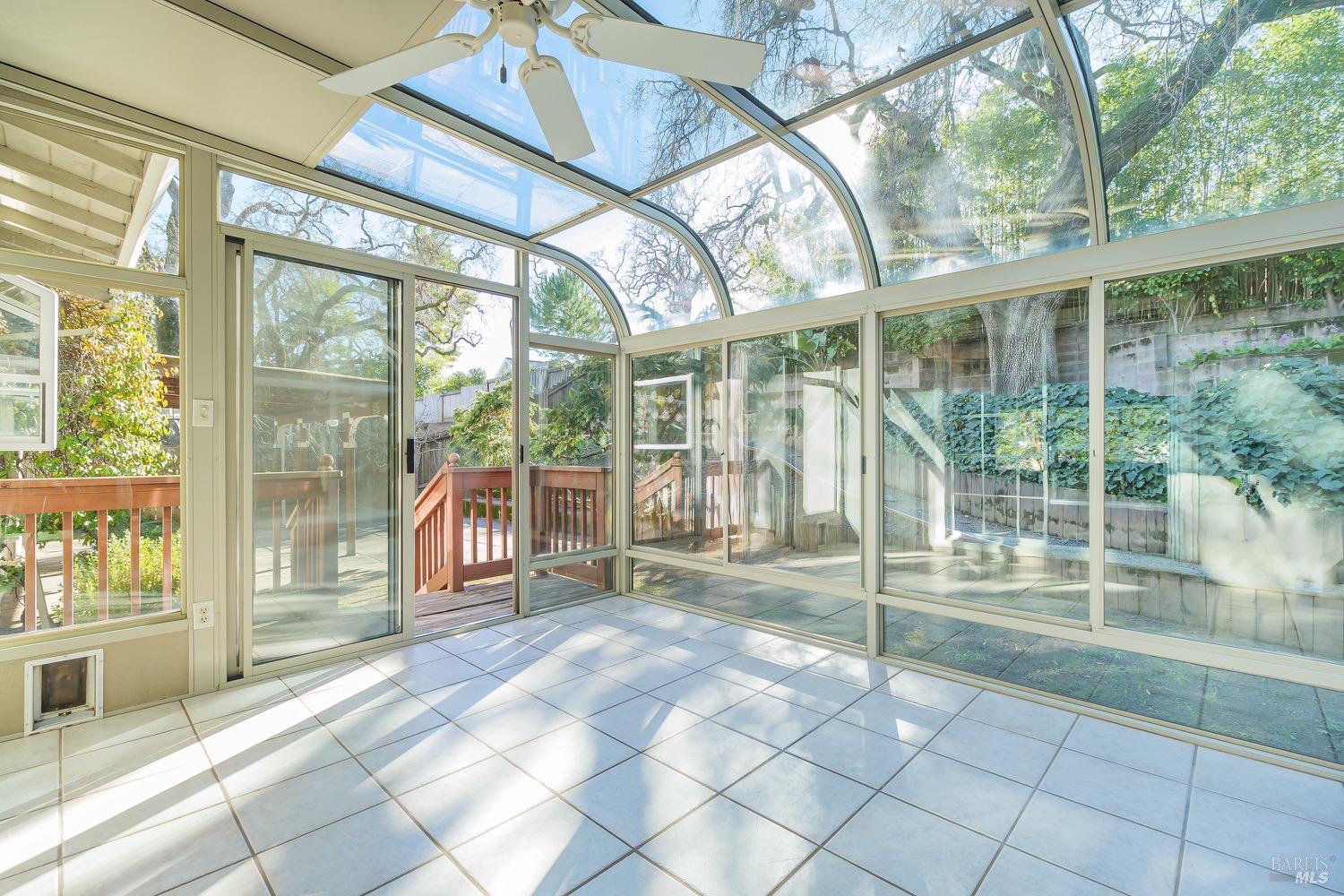 2523 Las Gallinas Avenue