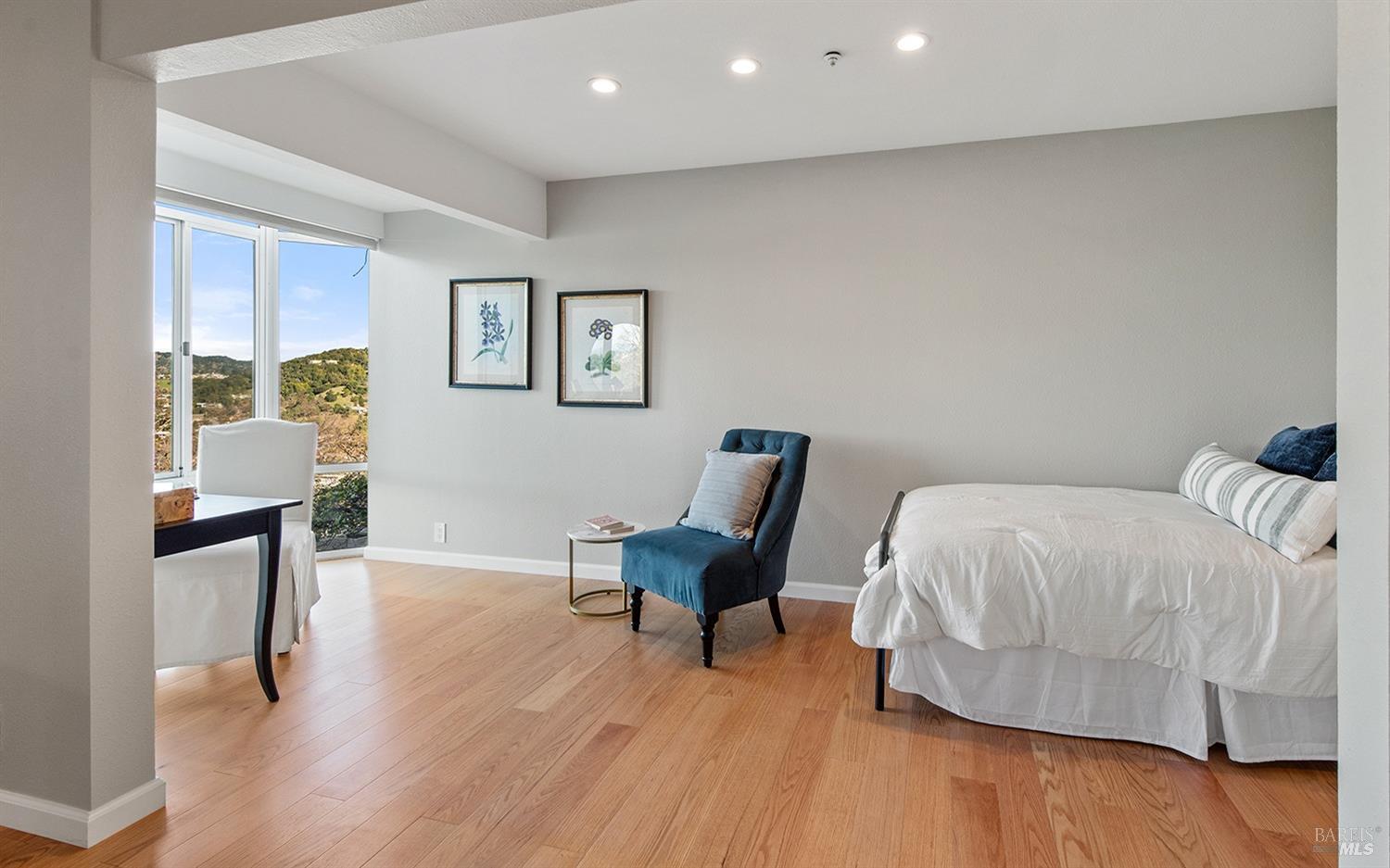 100 Thorndale Drive Unit: #268