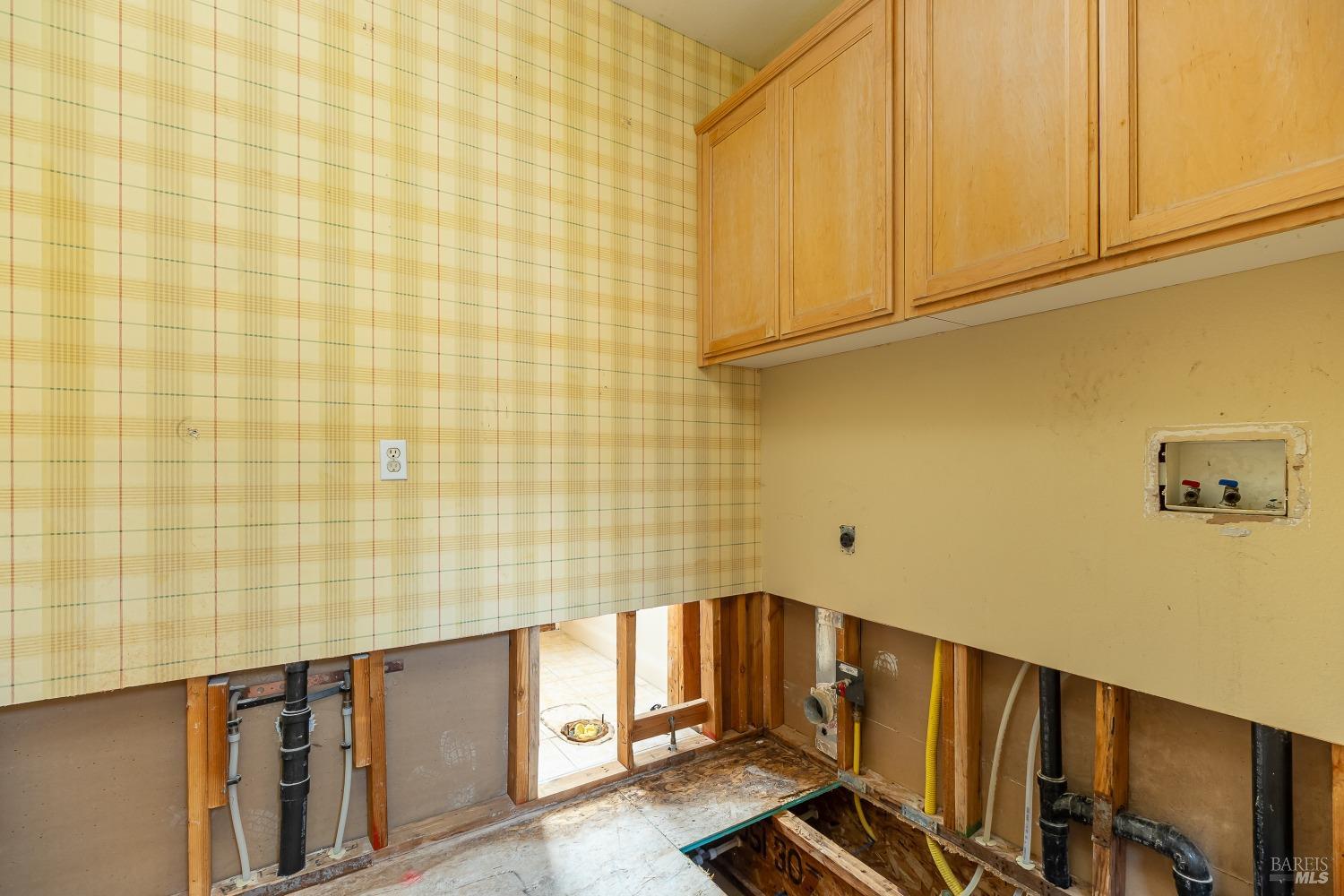 3923 New Zealand Avenue