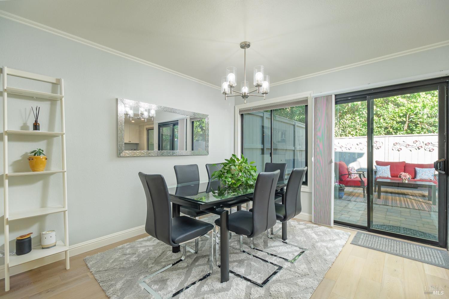 90 Sequoia Glen Lane