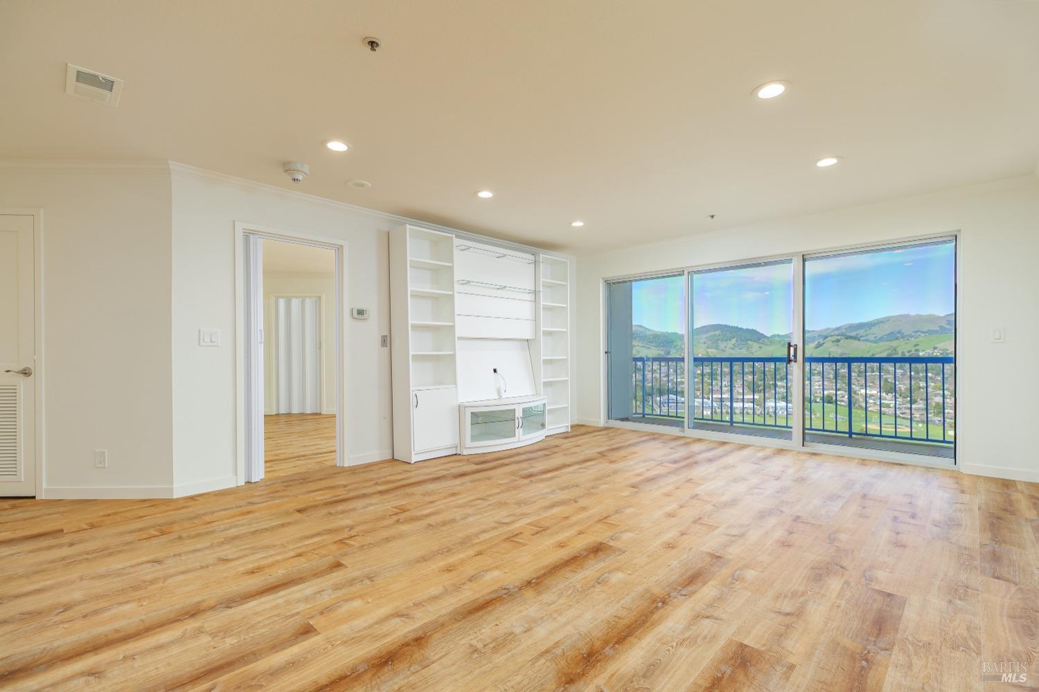 100 Thorndale Drive Unit: #434