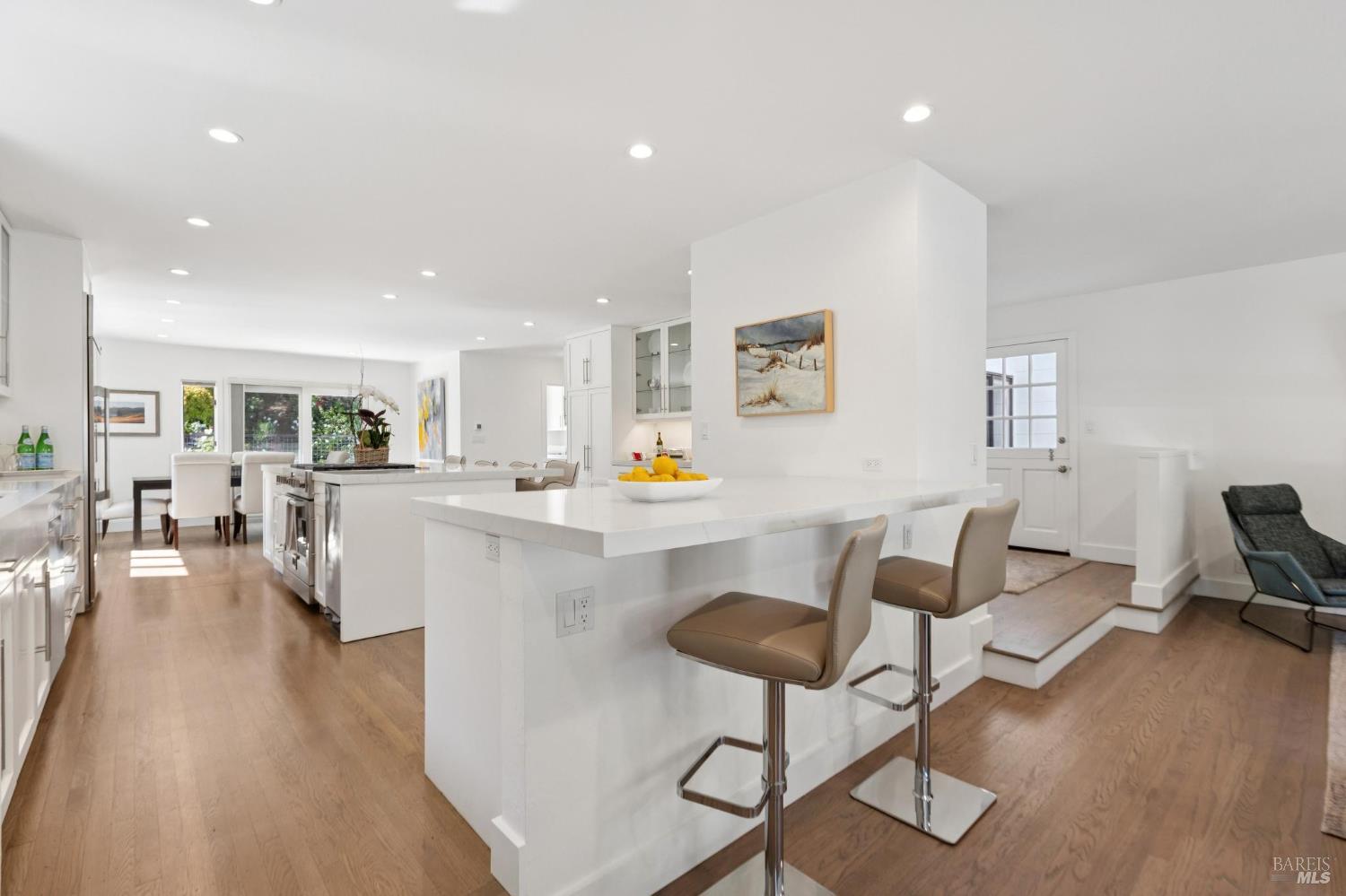 357 Mountain View Avenue