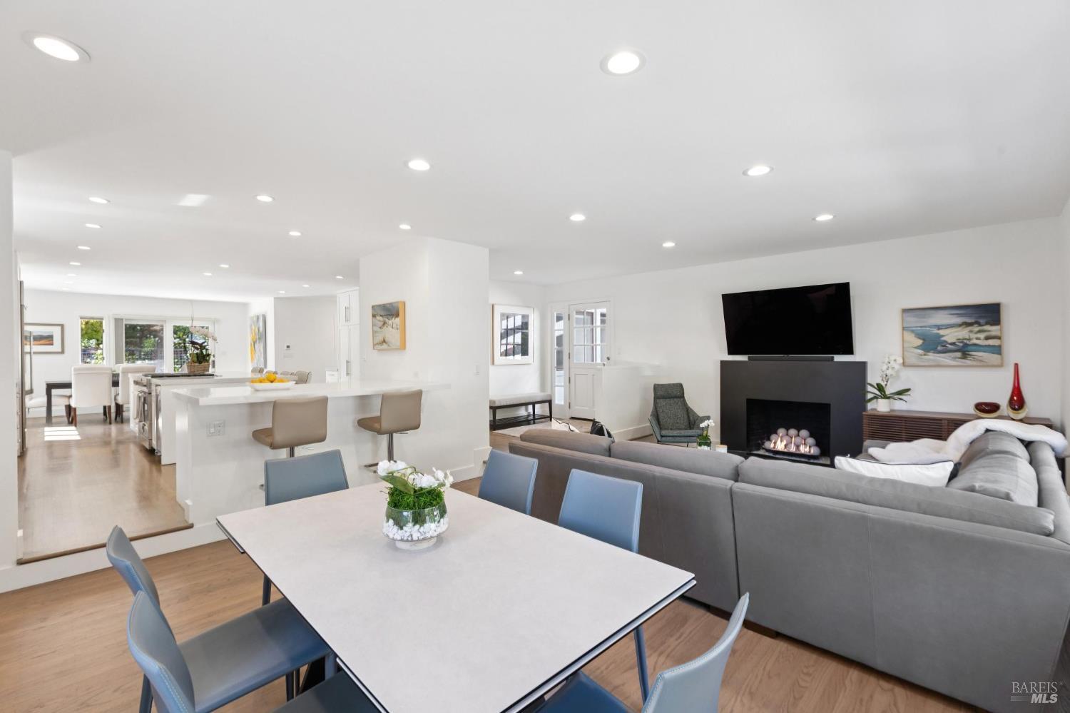 357 Mountain View Avenue