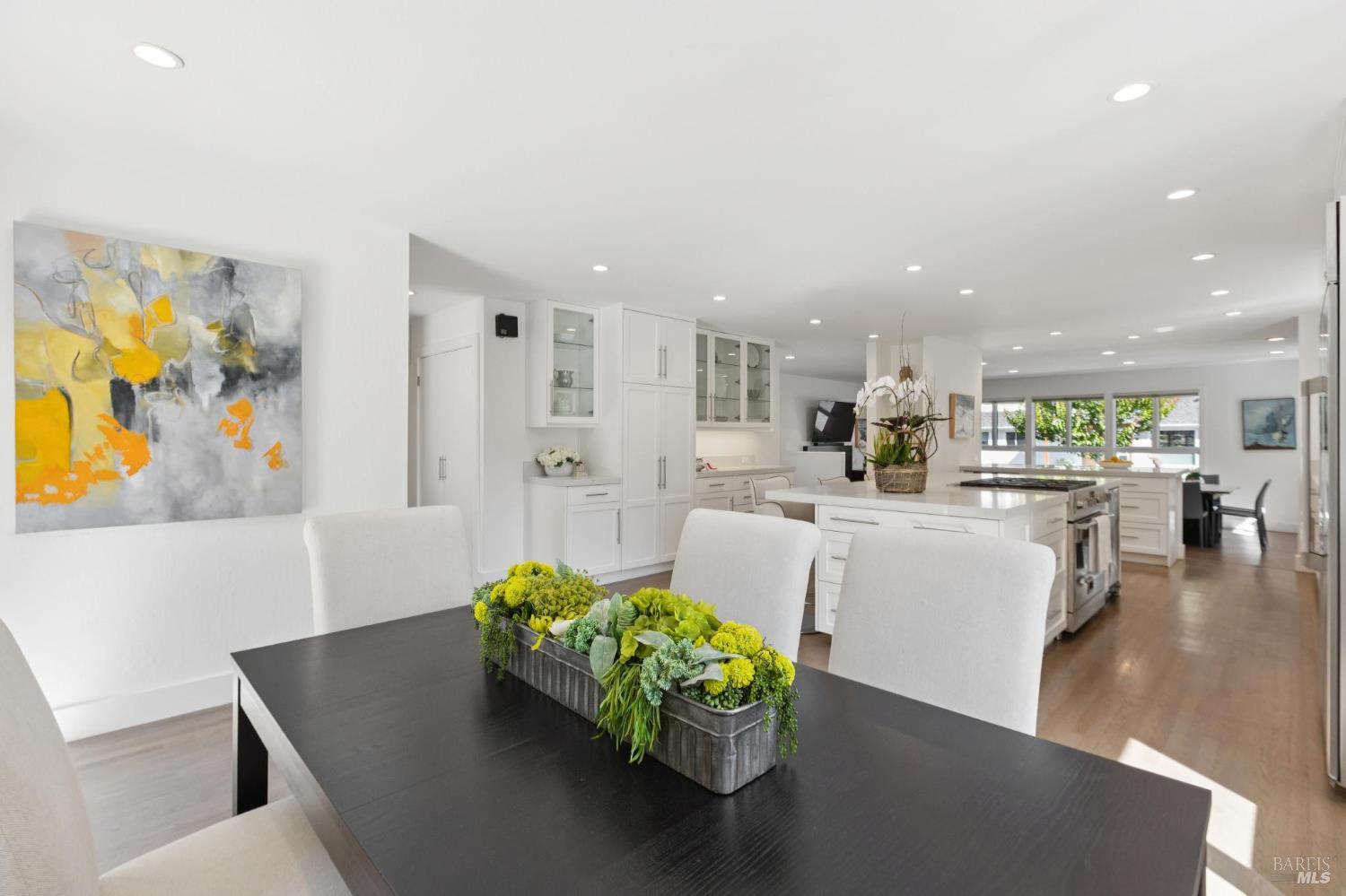 357 Mountain View Avenue