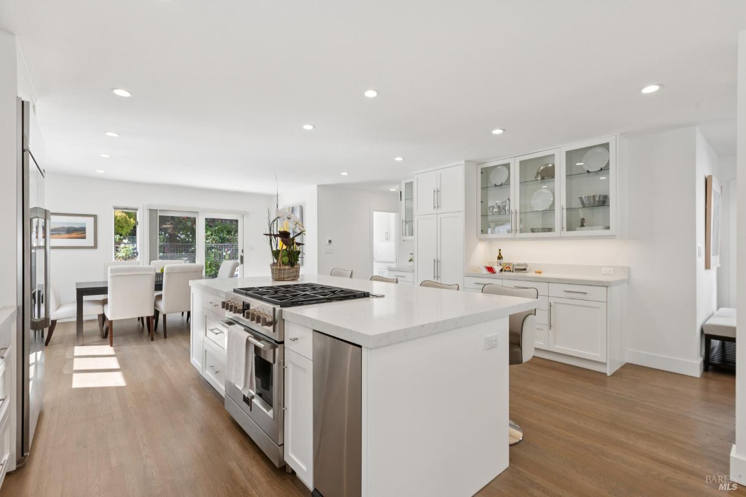 357 Mountain View Avenue