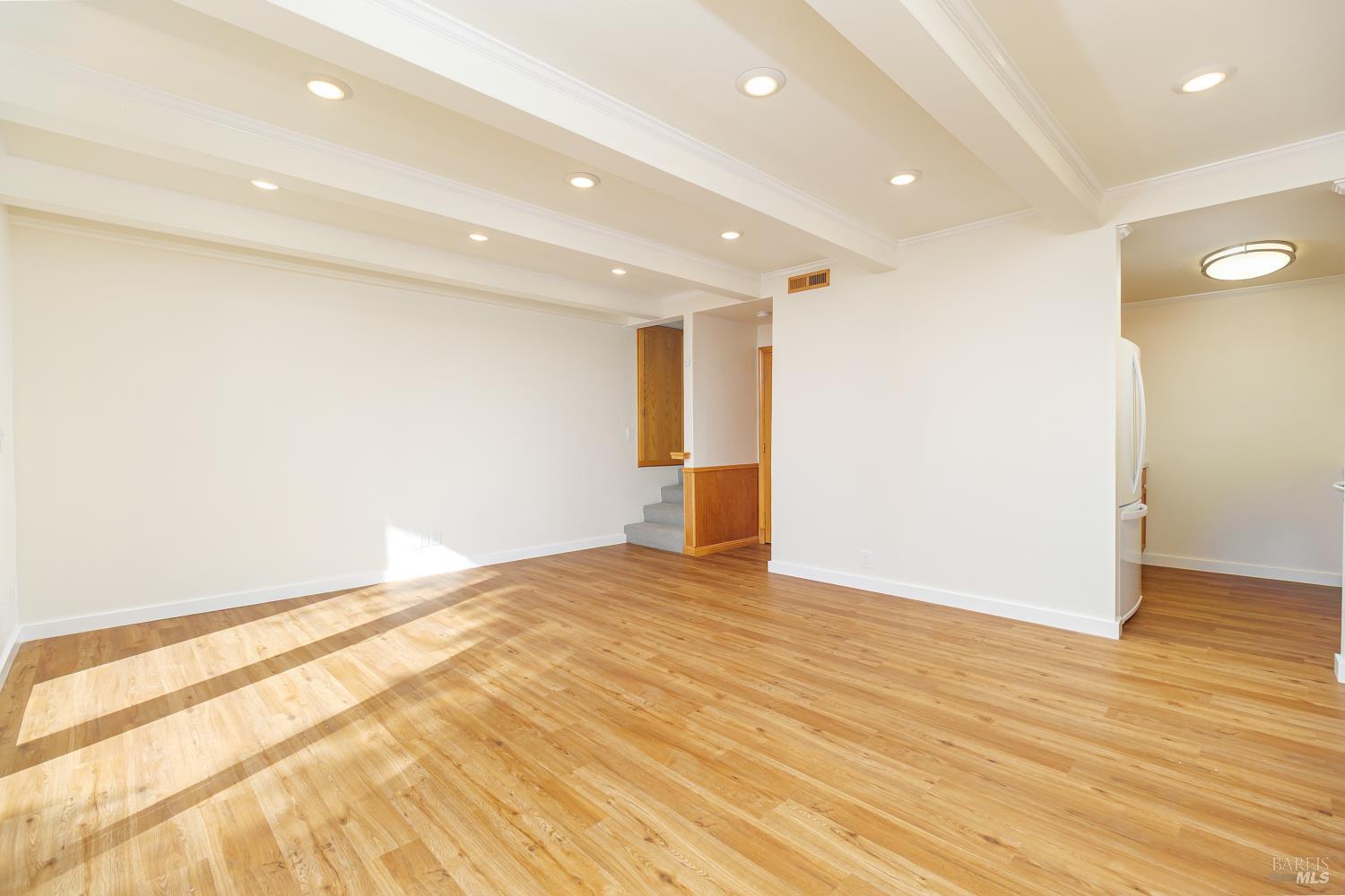 1544 Center Road Unit: #91