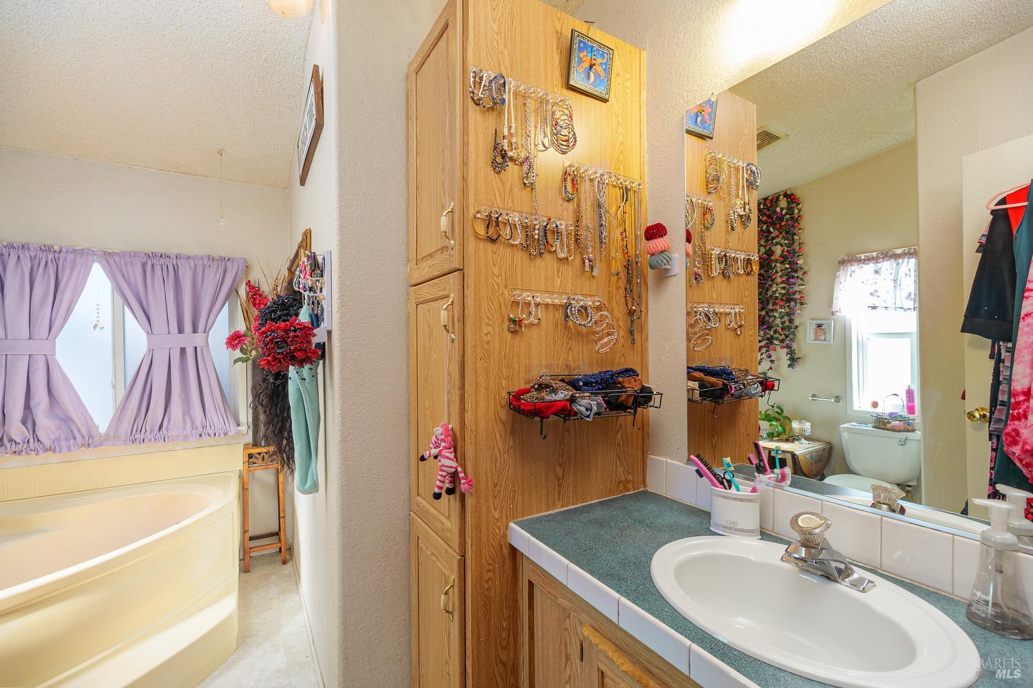 97 Kennedy Lane Unit: #26