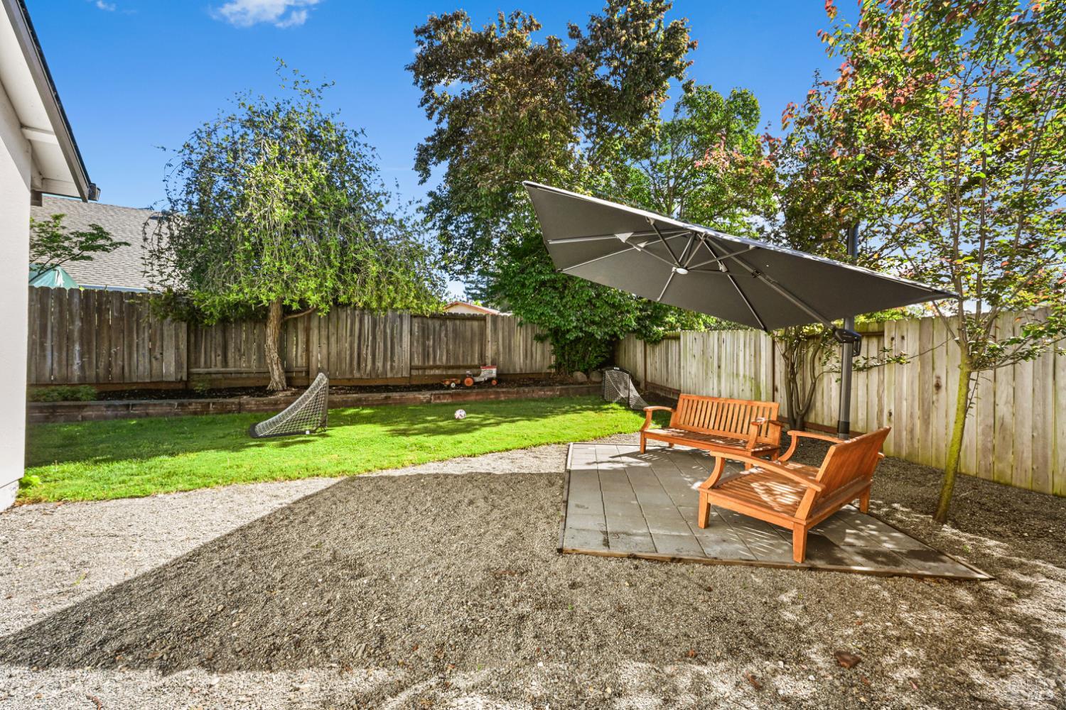 855 Garden Court