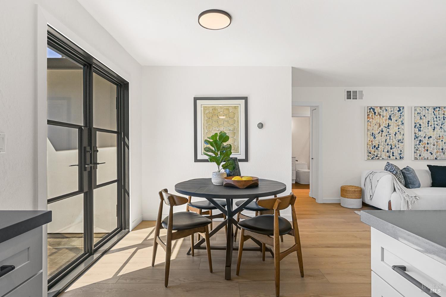 211 Mirada Avenue