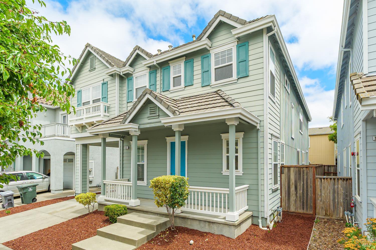3855 Louis Krohn Drive