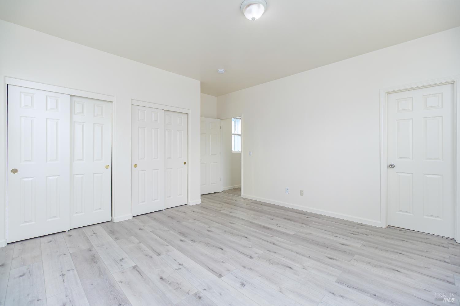 3855 Louis Krohn Drive