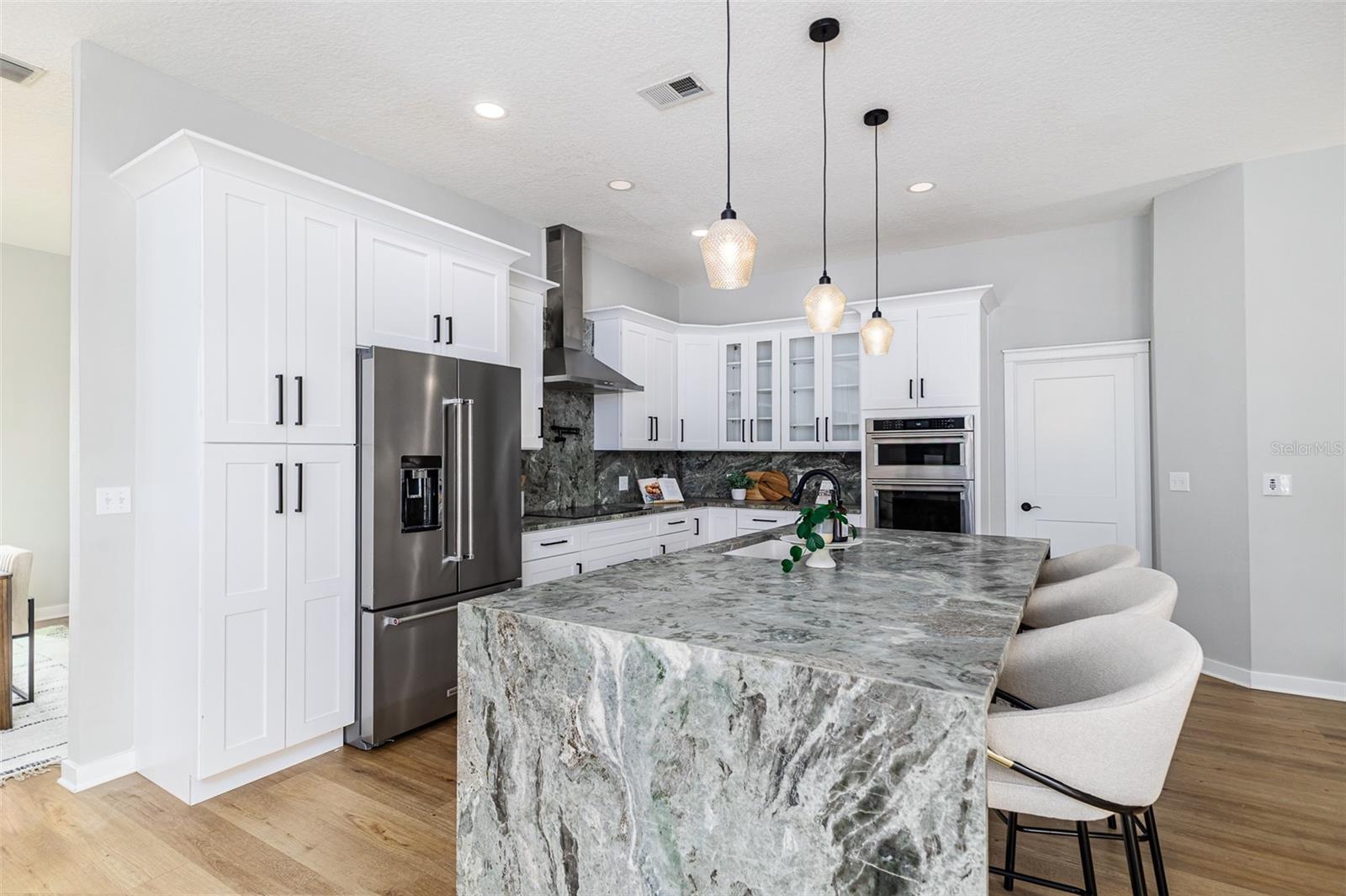 22636 WILLOW LAKES DR