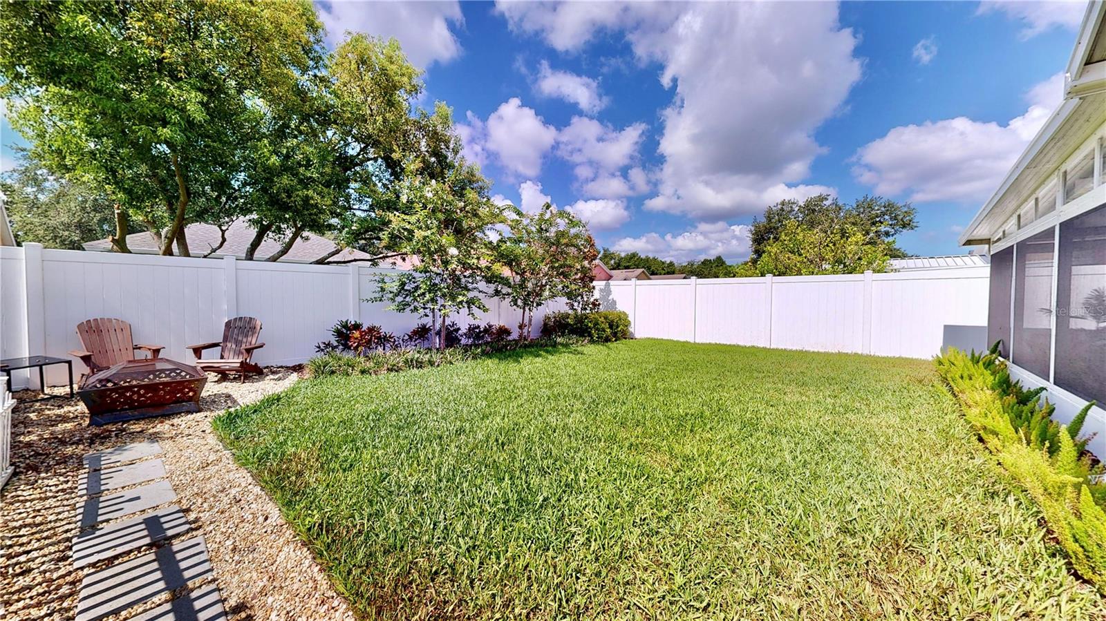 7629 DEVONBRIDGE GARDEN WAY