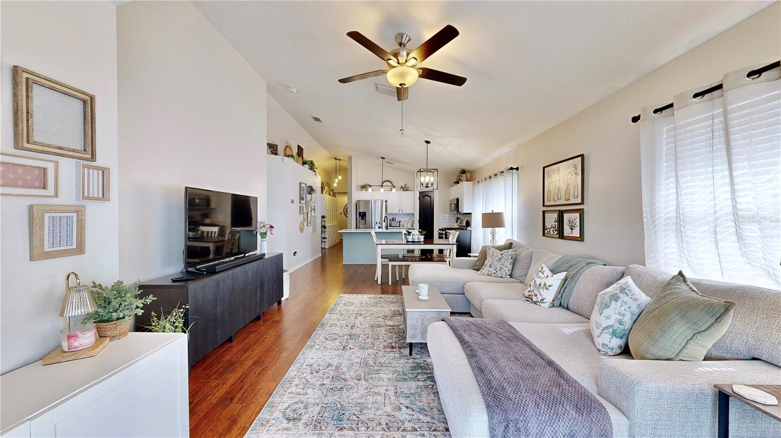 7629 DEVONBRIDGE GARDEN WAY