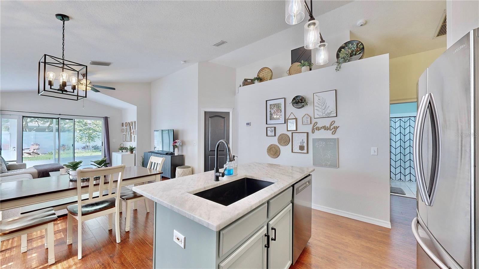 7629 DEVONBRIDGE GARDEN WAY