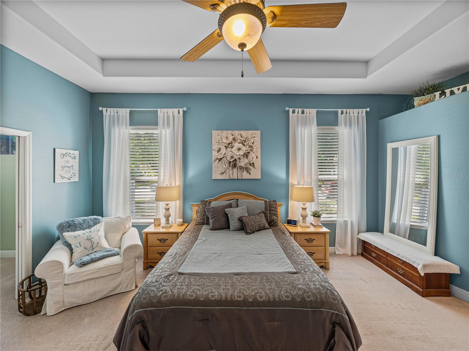 1111 CARRIAGE PARK DR