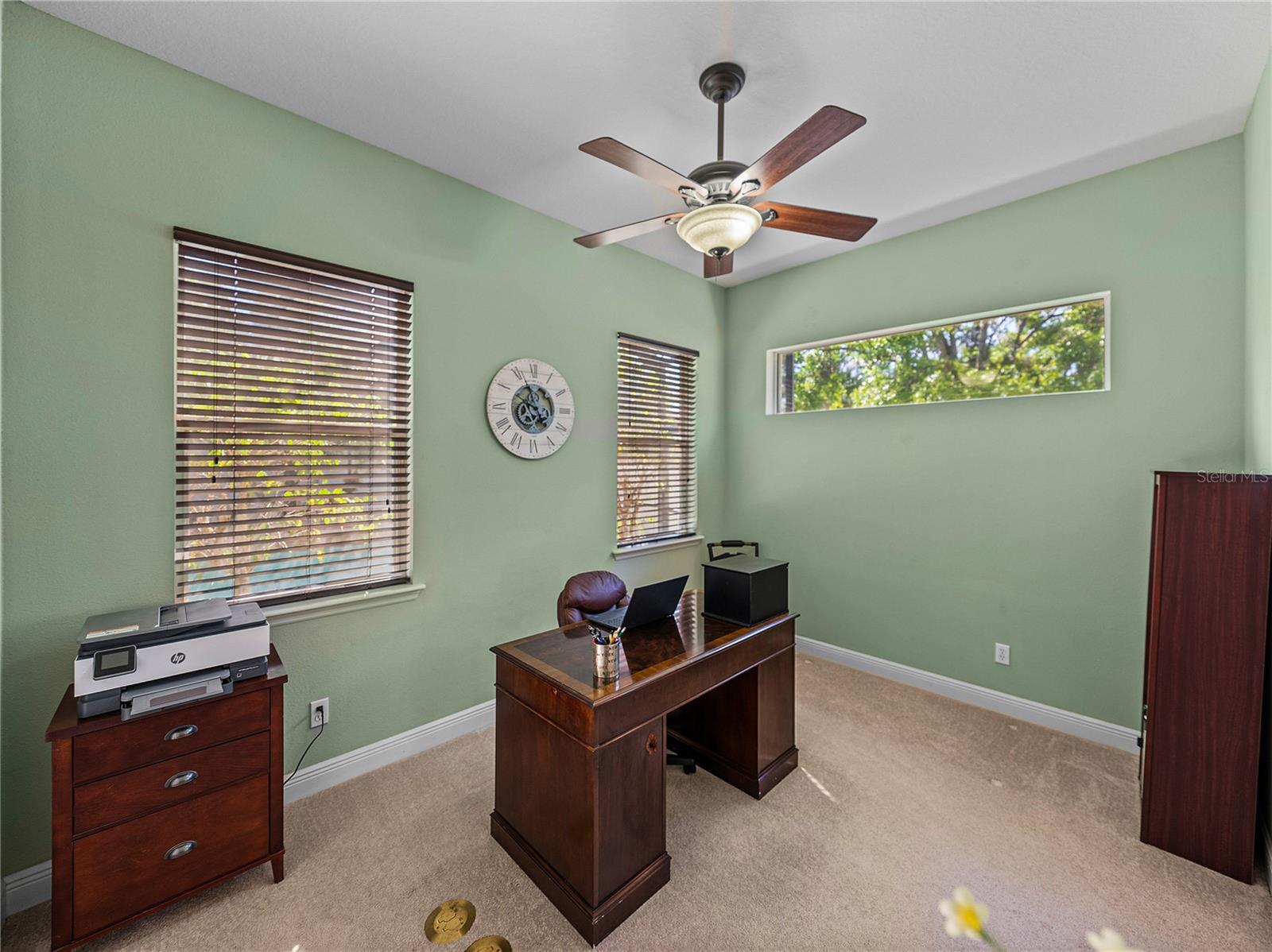 1111 CARRIAGE PARK DR