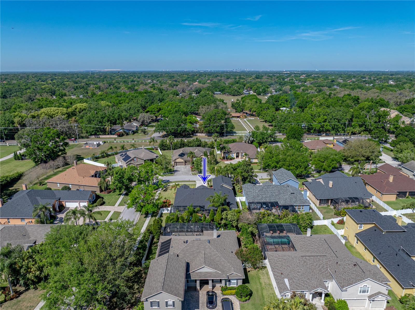 1111 CARRIAGE PARK DR