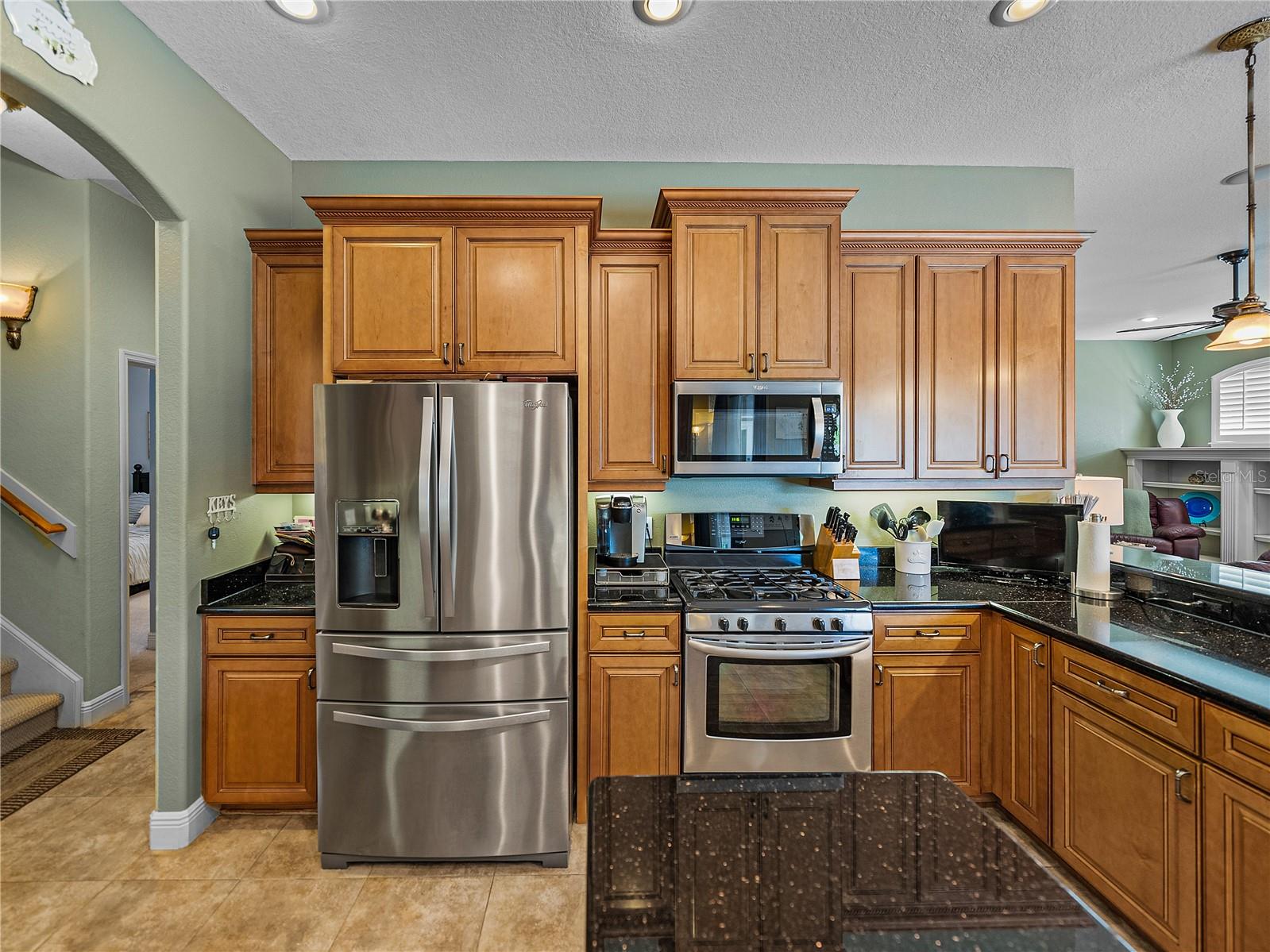 1111 CARRIAGE PARK DR