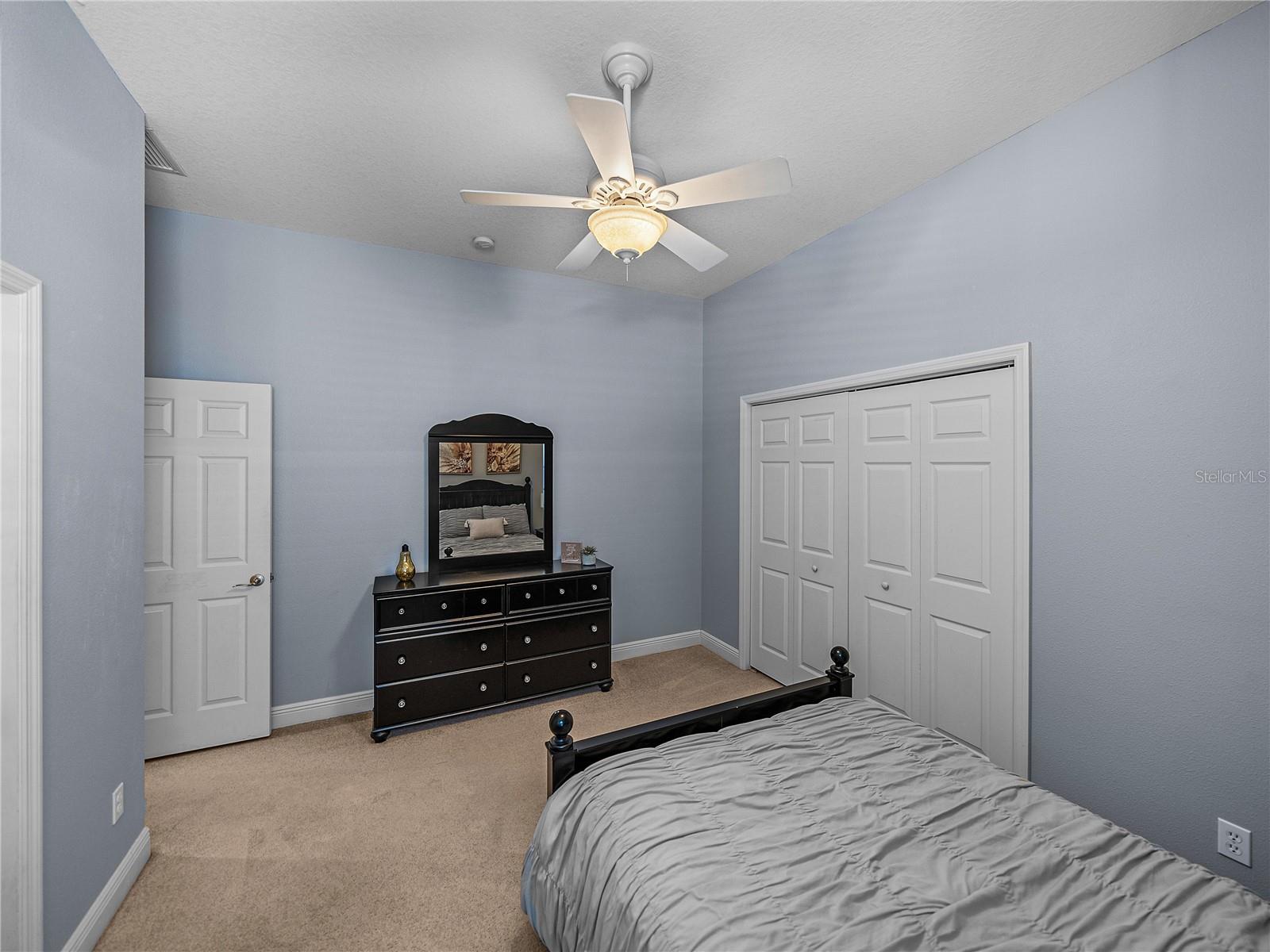 1111 CARRIAGE PARK DR