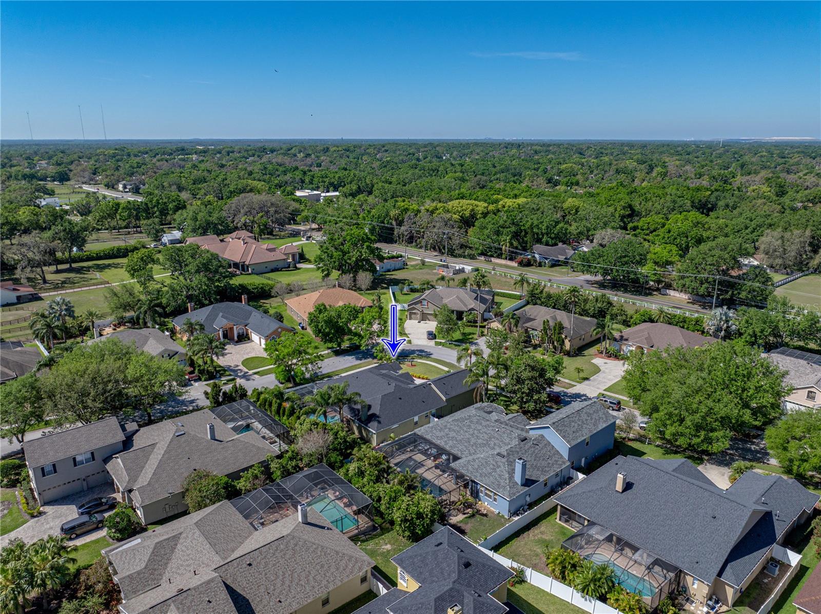 1111 CARRIAGE PARK DR