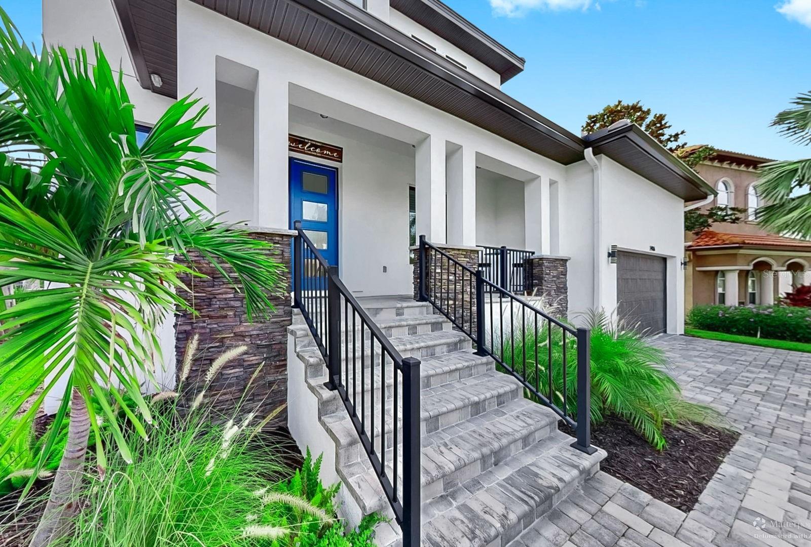 1406 ALHAMBRA DR