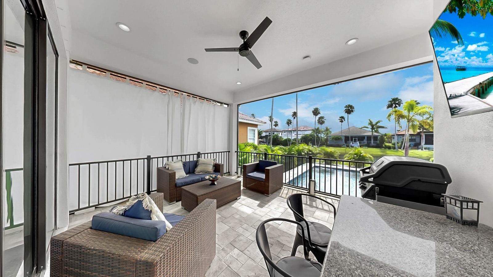 1406 ALHAMBRA DR
