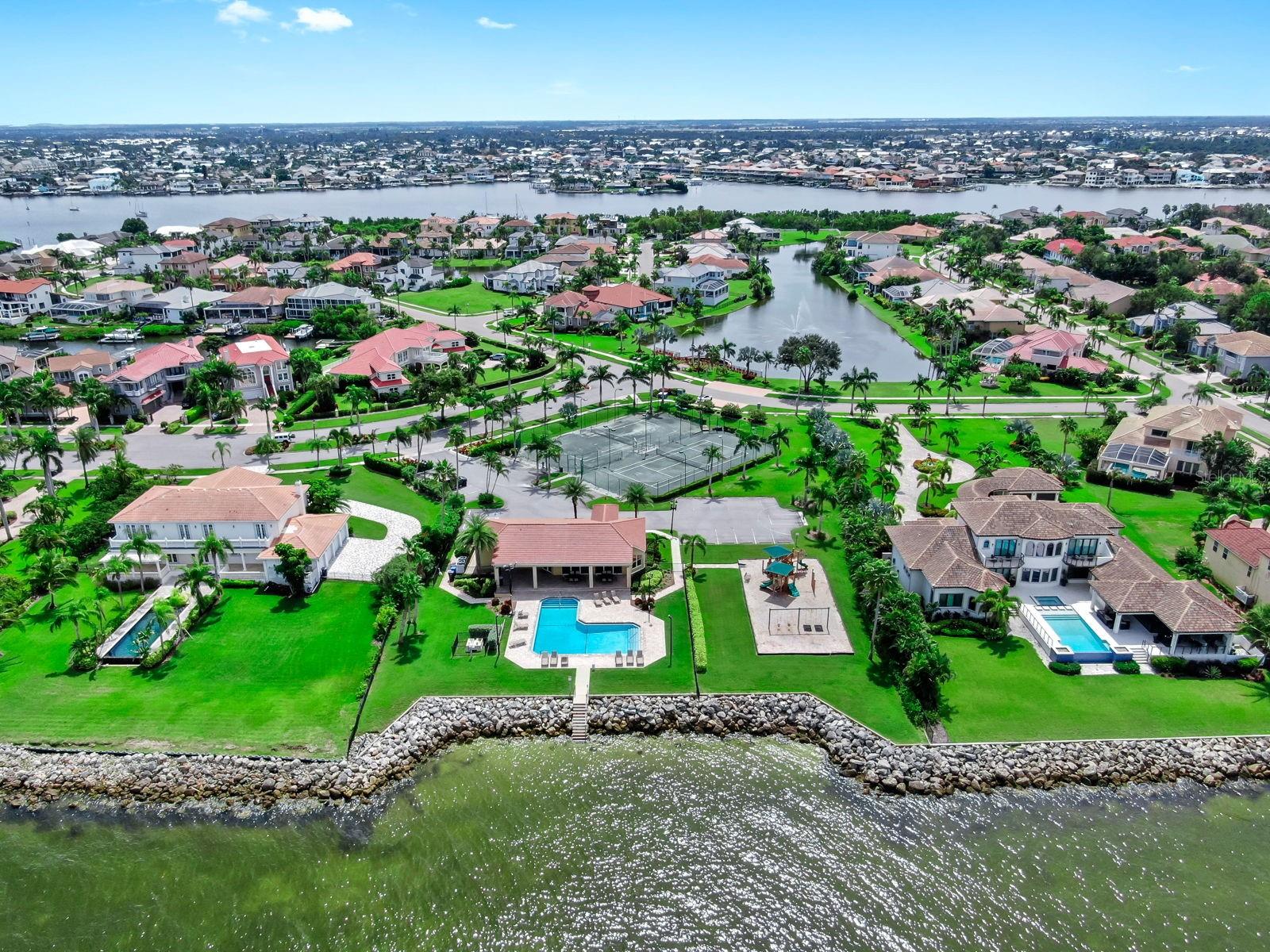 1406 ALHAMBRA DR