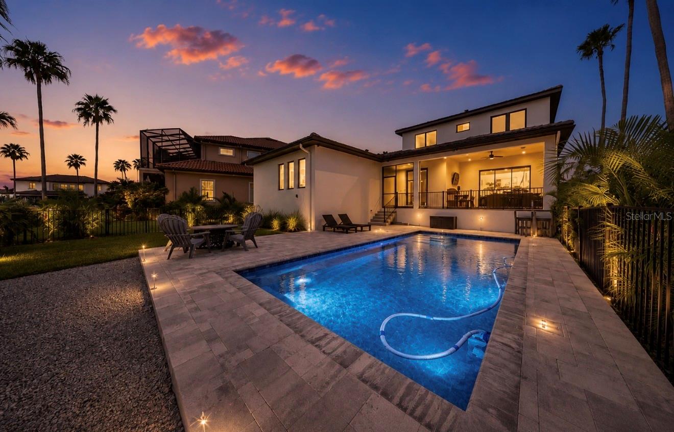 1406 ALHAMBRA DR