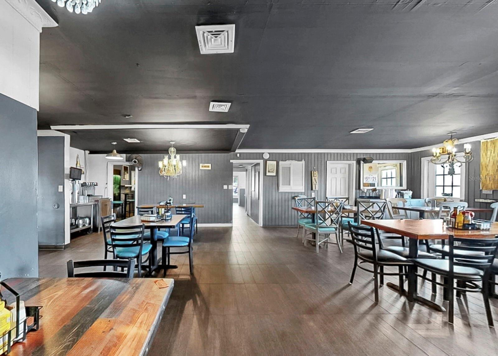 102 W SHELL POINT RD