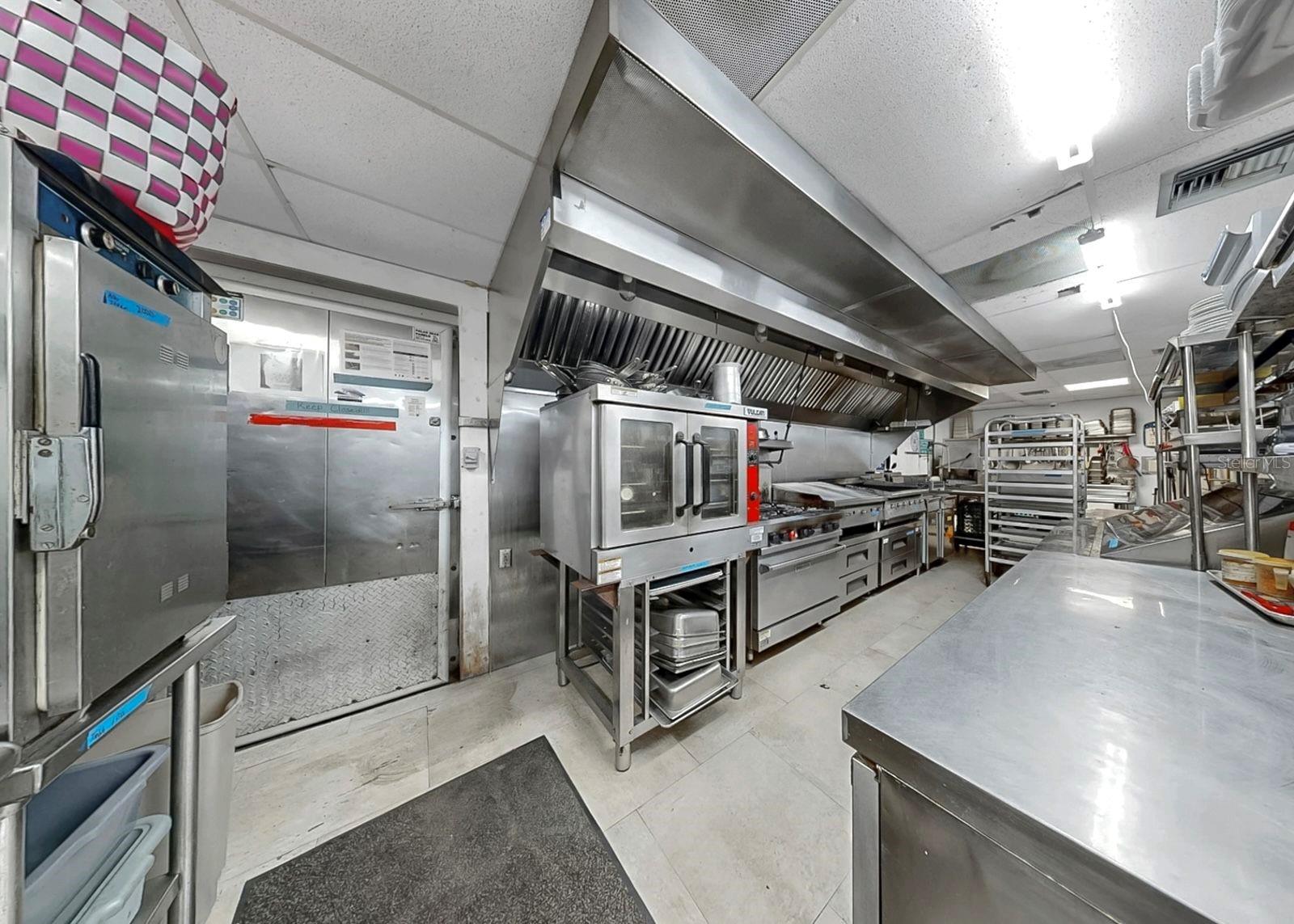 102 W SHELL POINT RD