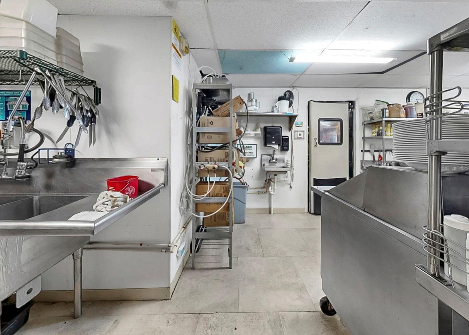 102 W SHELL POINT RD