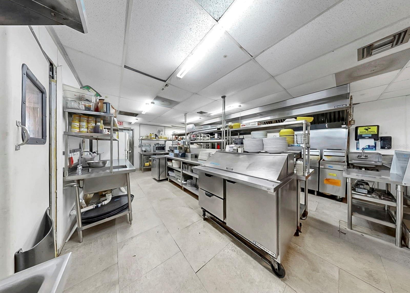 102 W SHELL POINT RD