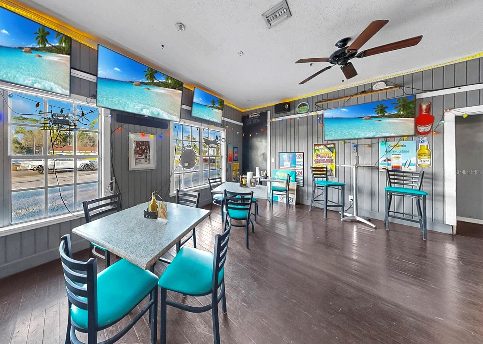 102 W SHELL POINT RD