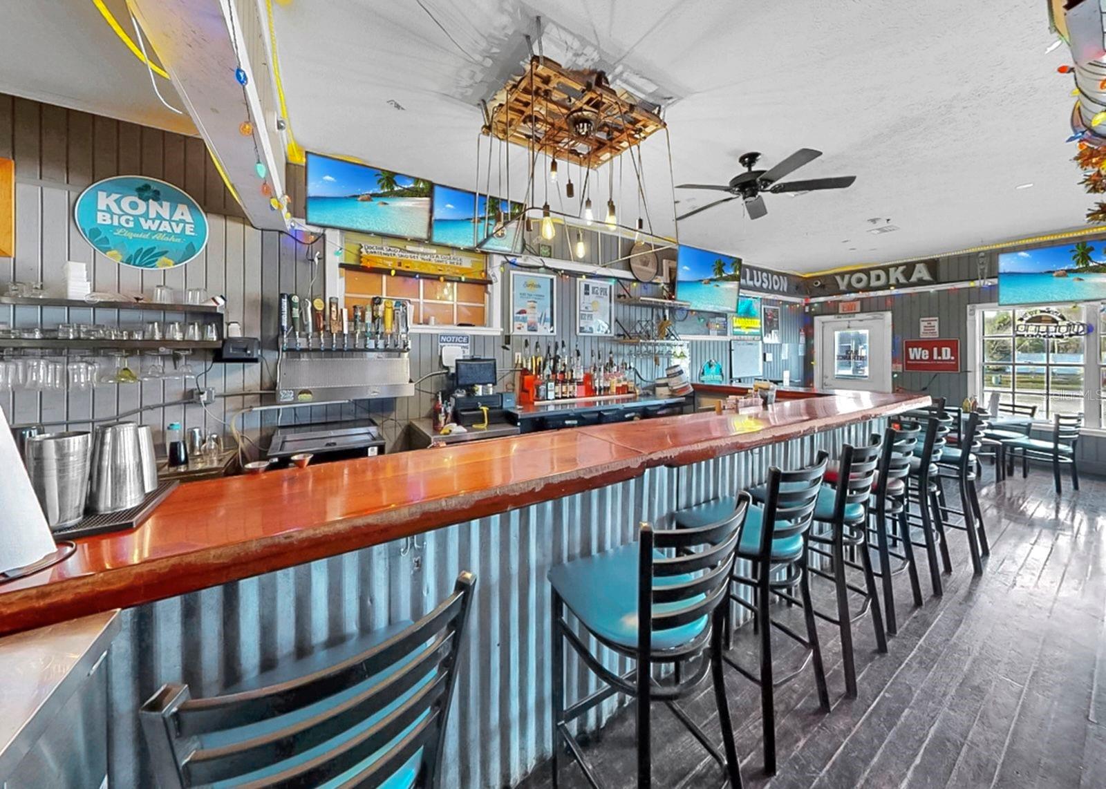 102 W SHELL POINT RD