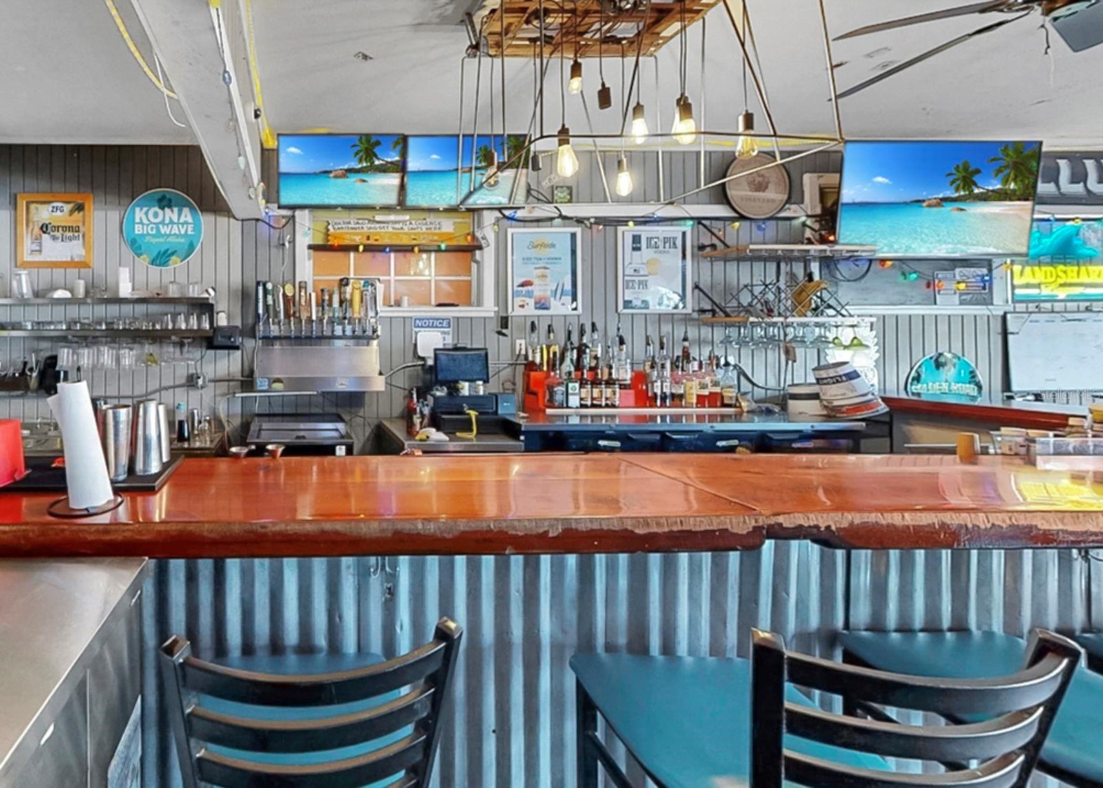 102 W SHELL POINT RD