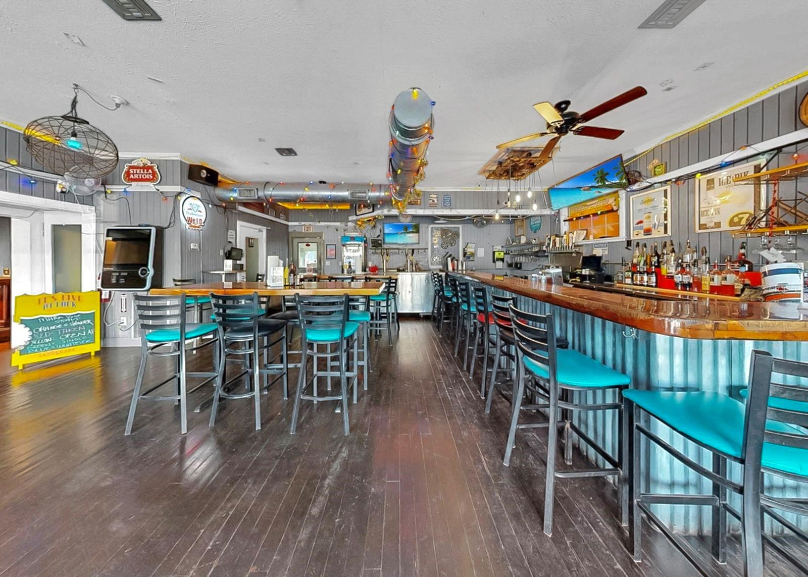 102 W SHELL POINT RD